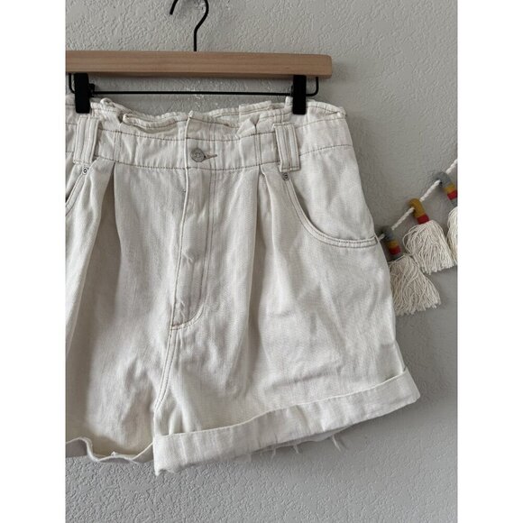 We The Free Nova Paperbag Denim Cream Shorts High Rise Relax Neutral Beachy L - Picture 2 of 8